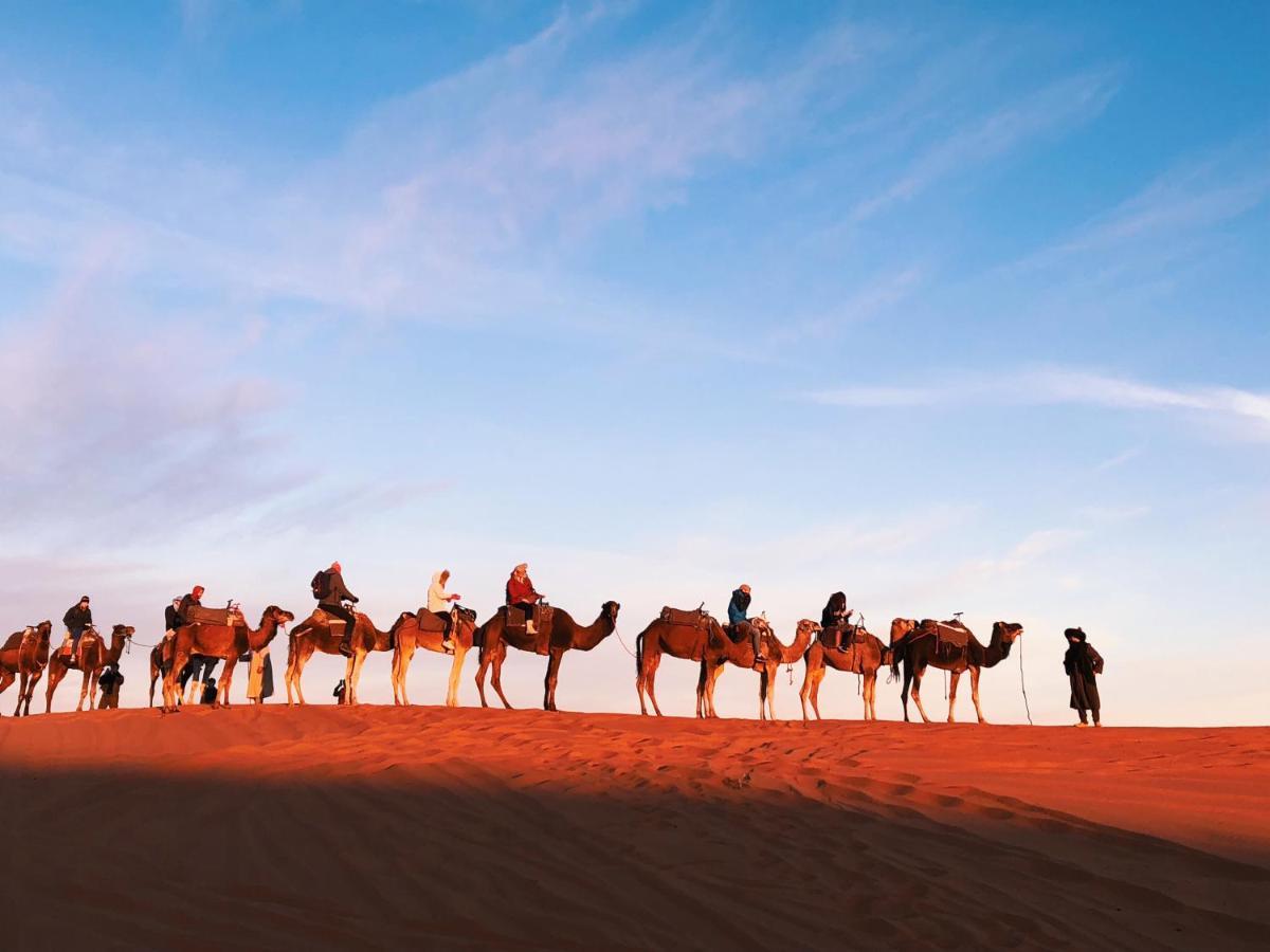 Desert Berber Fire-Camp เมอร์ซูกา ภายนอก รูปภาพ